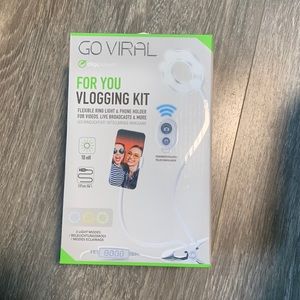Go Viral Vlogging Kit, in box unopened